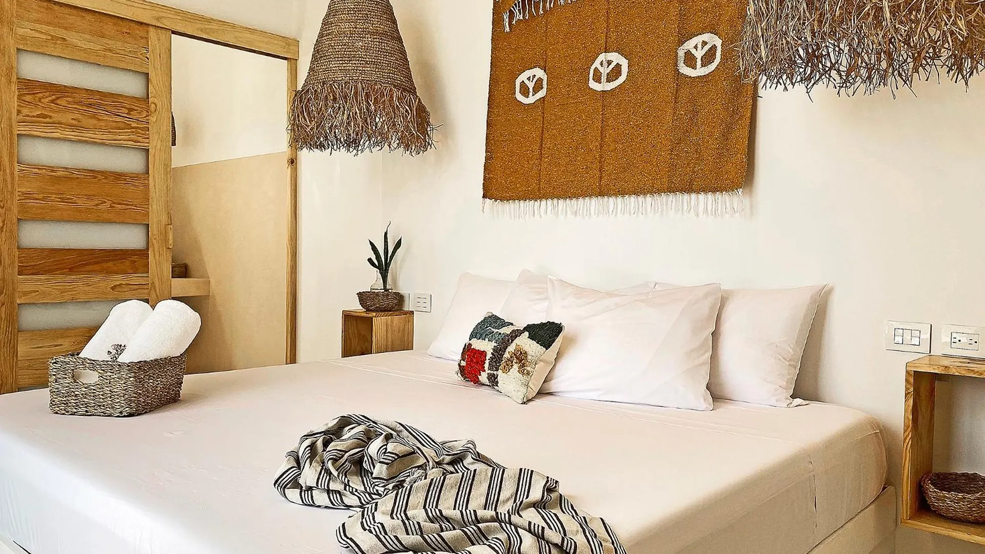 Casa Alkimia Town Bed & Breakfast Isla Mujeres