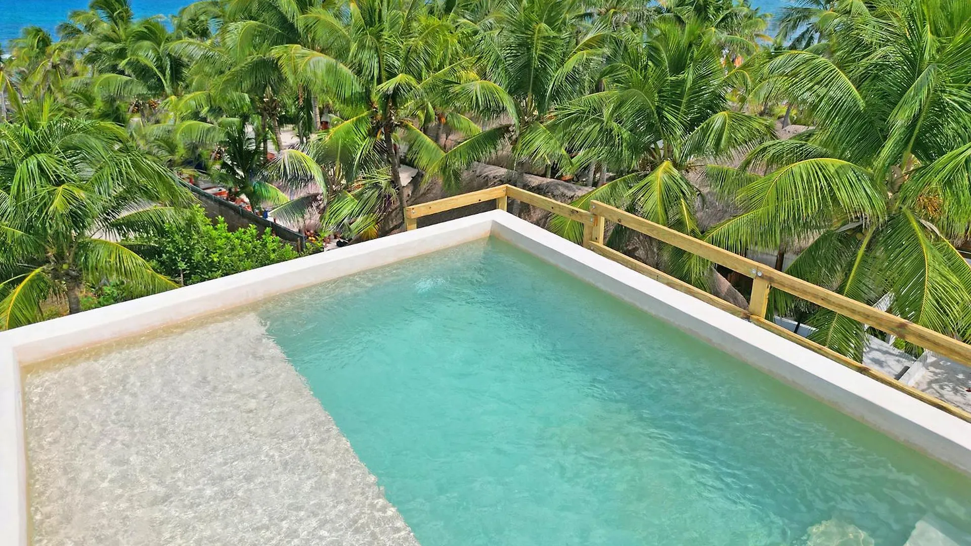 Casa Alkimia Town Bed & Breakfast Isla Mujeres